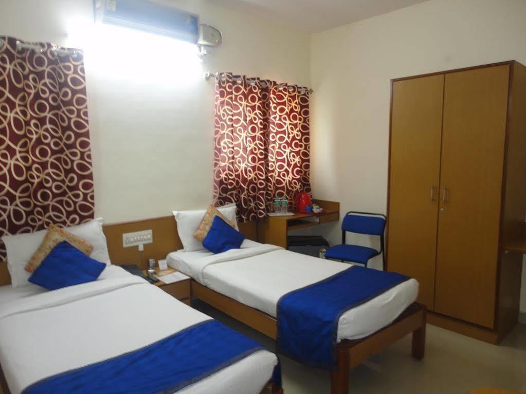 Arra Suites Kempegowda Airport Hotel Бенґалуру Екстер'єр фото